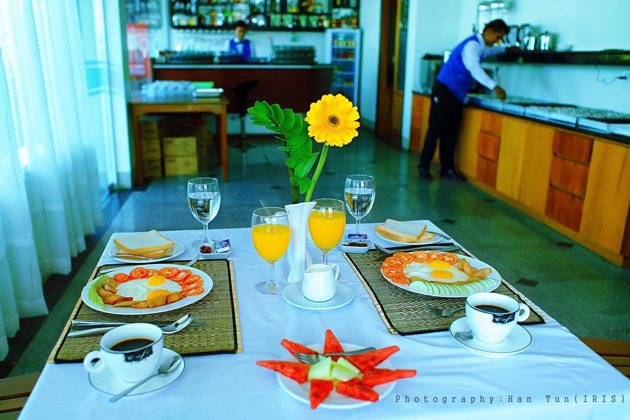Ngwe Moe Hotel Mawlamyine Exteriér fotografie
