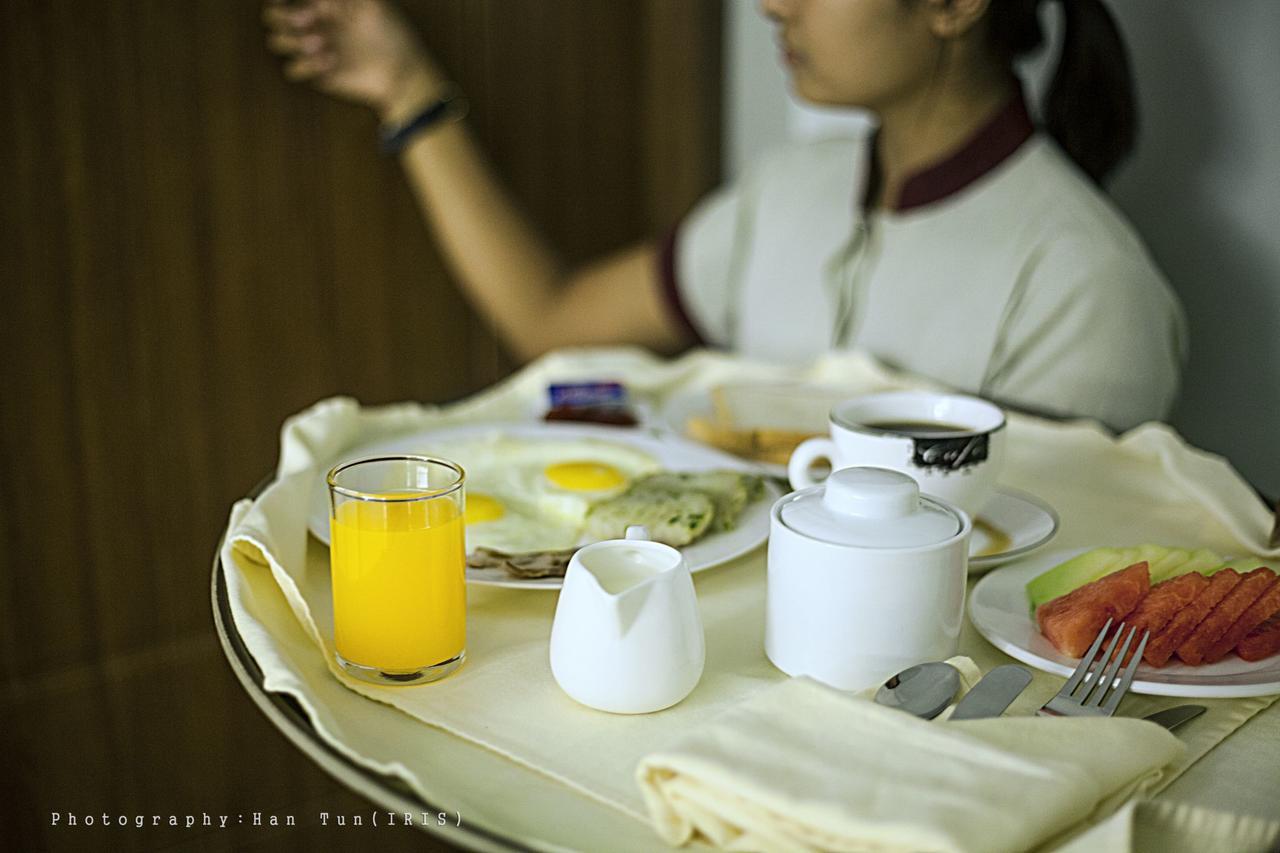 Ngwe Moe Hotel Mawlamyine Exteriér fotografie