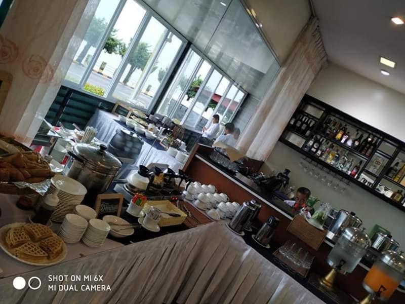 Ngwe Moe Hotel Mawlamyine Exteriér fotografie